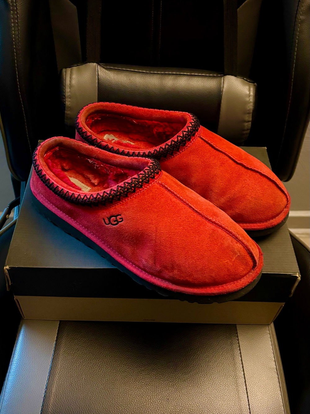 UGG Tasman Slippers ‘Samba Red’